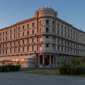 https://grand-hotel-principe-di-piemonte.it-tuscanyhotel.com